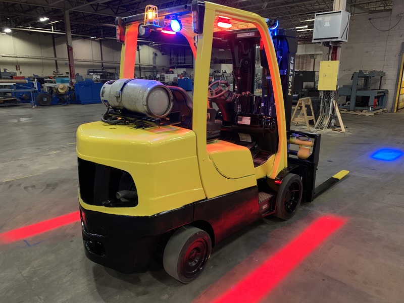 8000 lb. Hyster #S80FT, Forklift w/ Sideshift & Fork Positioning, 174" raised mast, 86" lowered, 4-way valve - Image 10
