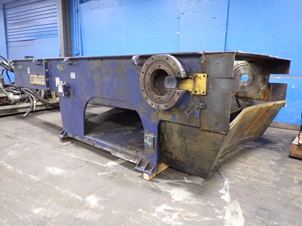 Granutech Saturn #M240, Single Shaft Shredder, 95" x 100" opening width, 20" rotor diameter, dual 150 HP - Image 4