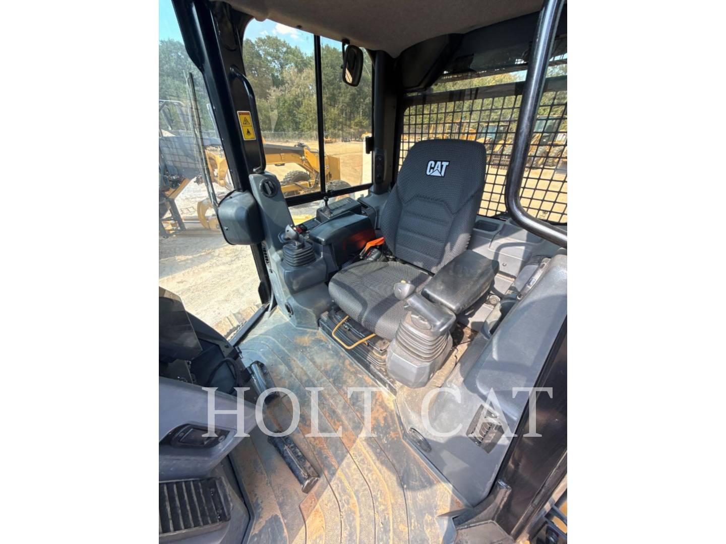 Caterpillar D4-16VP, 1596 hours, S/N: RLT00783, 2023 - Image 8