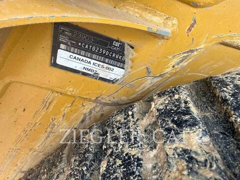 Caterpillar 239D3, 1351 hours, S/N: RWK00553, 2023 - Image 6