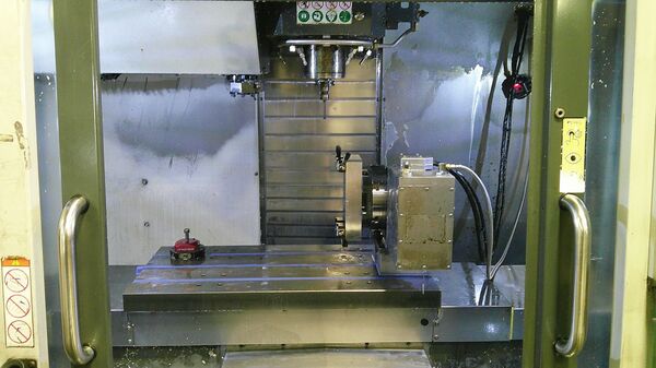 Haas #VF-2SSYT, 4th Axis CNC vertical machining center, 30" X, 20" Y, 20" Z, 12000 RPM, 24 automatic tool - Image 2
