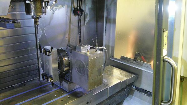 Haas #VF-2SSYT, 4th Axis CNC vertical machining center, 30" X, 20" Y, 20" Z, 12000 RPM, 24 automatic tool - Image 4