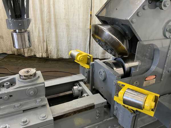 1" Blue Valley #8, flanger, hydraulic adjustment, pneumatic center hold down, side guide rolls, 20 HP - Image 3
