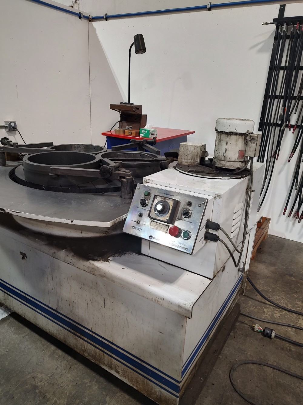 36" Spitfire, open face, 3 conditioning rings, slurry pump, cycle timer, adjustable arms, 1990 - Image 1