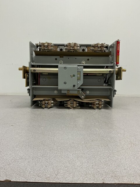 800 Amps, General Electric #TP88SSZ, Power Break Circuit Breaker, 3 Pole, 600 VAC, RMS-9 Micro Versa Trip - Image 7