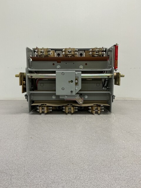 800 Amps, General Electric #TP88SSZ, Power Break Circuit Breaker, 3 Pole, 600 VAC, RMS-9 Micro Versa Trip - Image 6
