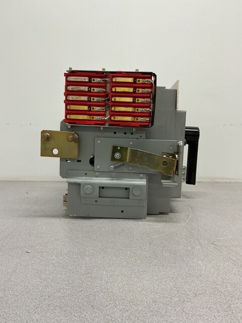 800 Amps, General Electric #TP88SZ, Power Break Circuit Breaker, 3 Pole, 600 VAC, RMS-9 Micro Versa Trip - Image 8