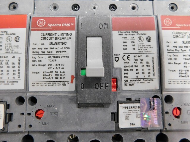 600 Amp. General Electric, Spectra Series panelboard, 480Y/277 Volts, 3 phase, 4 W., 600 Amp. main breaker - Image 10