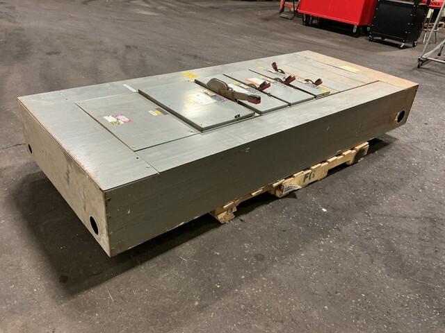 400 Amp. Square D, 44-13839-10, QMB panelboard, 208/120 Volts, 3 phase, 4 W., 400 Amp. main disconnect switch - Image 8