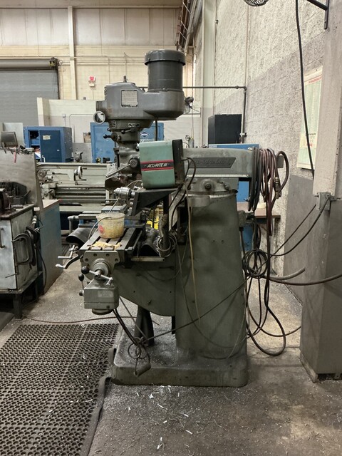 Bridgeport, vertical milling machine, 9" x 42" powered table, 2 HP, 1410/1735 RPM, variable speed, 2-axis - Image 3