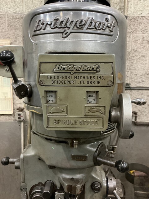 Bridgeport, vertical milling machine, 9" x 42" powered table, 2 HP, 1410/1735 RPM, variable speed, 2-axis - Image 9