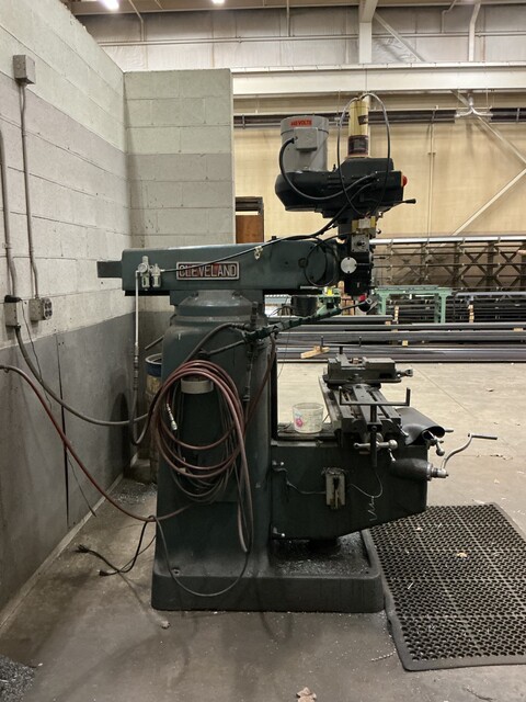 Cleveland, vertical milling machine, 10" x 52" powered table, 3 HP, 1720 RPM, variable speed, 2-axis digital - Image 5