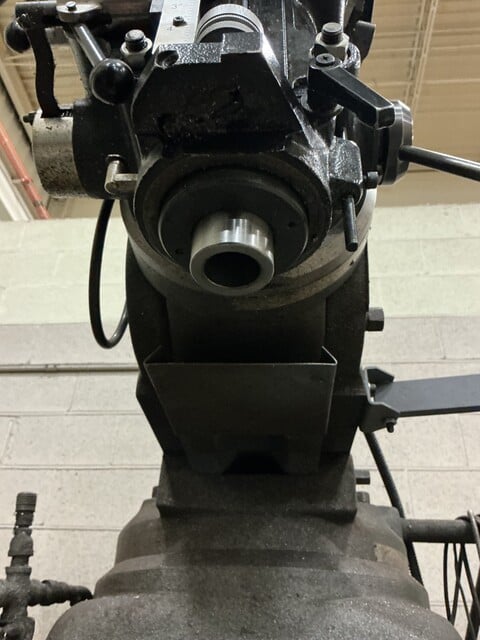 Cleveland, vertical milling machine, 10" x 52" powered table, 3 HP, 1720 RPM, variable speed, 2-axis digital - Image 9