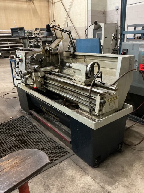 Willis #CP-1550, Microcut engine lathe, 2-1/4" hole thru spindle, inch/metric, Newall digital read out - Image 3