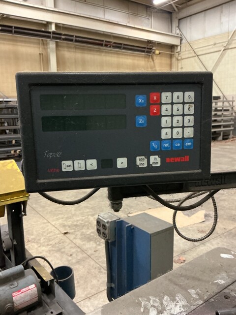 Willis #CP-1550, Microcut engine lathe, 2-1/4" hole thru spindle, inch/metric, Newall digital read out - Image 6