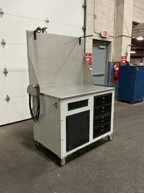 31" x 49" Stainless Steel top work bench / cabinet, 40" tall, (4) 19" x 15" x 5" drawers - Image 2
