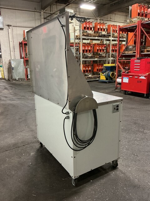 31" x 49" Stainless Steel top work bench / cabinet, 40" tall, (4) 19" x 15" x 5" drawers - Image 4