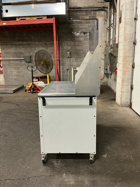 31" x 49" Stainless Steel top work bench / cabinet, 40" tall, (4) 19" x 15" x 5" drawers - Image 6