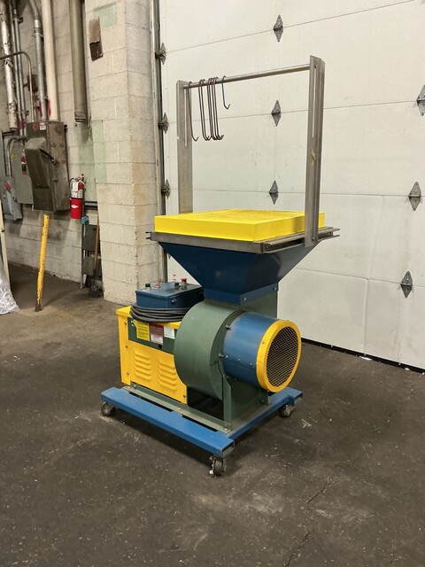 New York Blower #G-6492-100, blower / dryer, size 123, 30 A., 600 VAC, 3 Ph., 31" hanging rack - Image 4