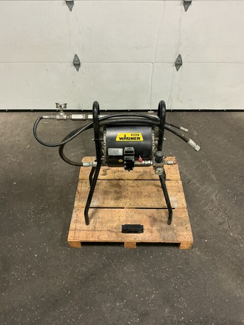 Wagner #Unica-4-270, medium pressure double diaphragm pump, 4.5:1 ratio, 270 centers delivery, 392 PSI. - Image 2