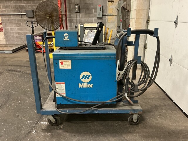 Miller #CP-302, CV/DC welding power source, 300 A. output, 32 V., 200/230/460 V., 3 Ph., 60 Hz., 12.3 KW - Image 5
