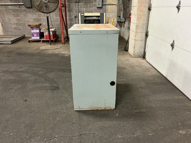 112.5 KVA 480 Primary, 208/120 Secondary, General Electric #9T23B3875, Transformer, 3 Phase, 60 Hz. - Image 4