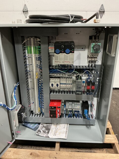 Allen-Bradley #CSD363012, control panel w/ 25B-D4P0N104 drive, 2 HP, 380-480 Volts 3 phase input, 0-500 Hz. - Image 10