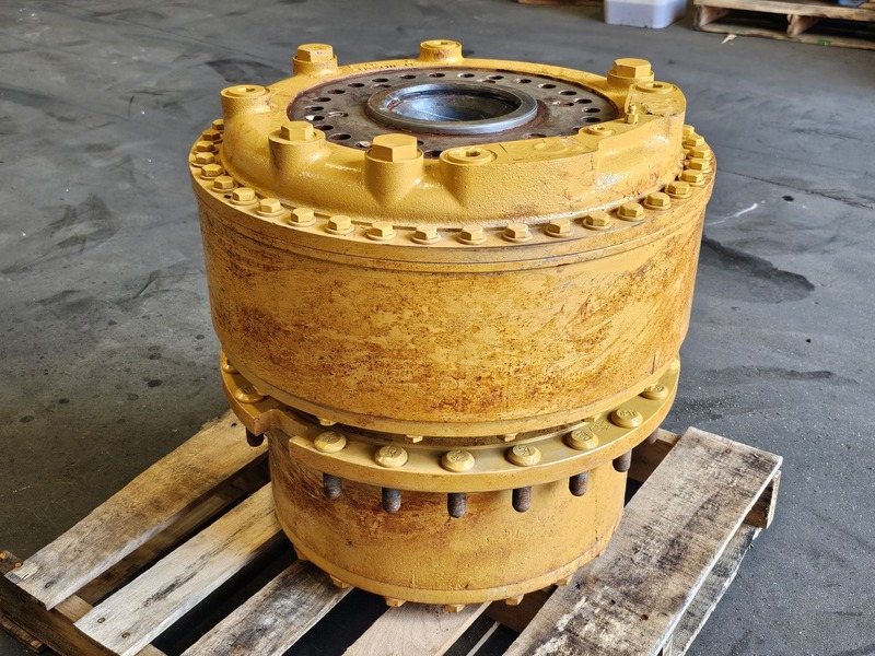 Caterpillar #217-6290, Wheel Group, final drive & brake, left hand - Image 1