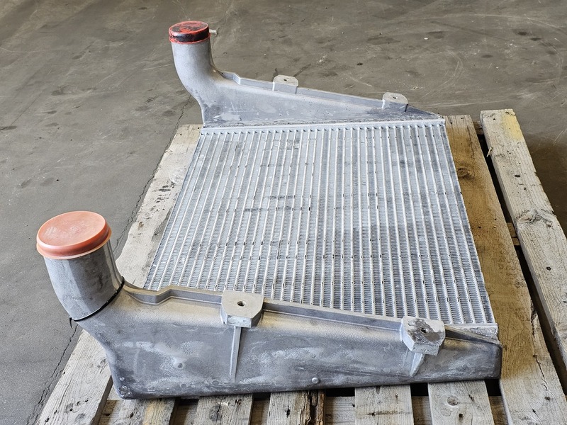 Caterpillar #320-0214, Air Aftercooler, (2 available) - Image 2