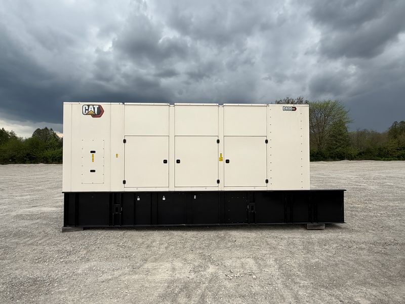 800 KW Caterpillar #D800GC, diesel generator set, 480V., 3-Ph., 60 Hz, standby, 1800 RPM, C27 engine, sound - Image 2