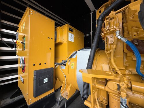 800 KW Caterpillar #D800GC, diesel generator set, 480V., 3-Ph., 60 Hz, standby, 1800 RPM, C27 engine, sound - Image 8