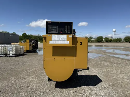 1,250 KW Caterpillar #3512, diesel generator set, 480V., 3-Ph., 60 Hz, standby, 1800 RPM, open skid, 769 - Image 9