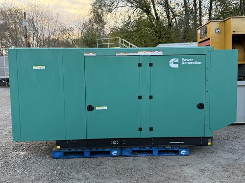 150 KW Cummins #C150-N6, natural gas generator set, 277/480V., 60 Hz, 1800 RPM, QSJ8.9G engine, 2196 hours - Image 1