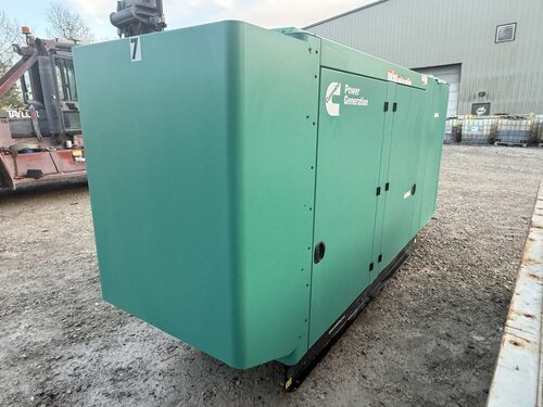 150 KW Cummins #C150-N6, natural gas generator set, 277/480V., 60 Hz, 1800 RPM, QSJ8.9G engine, 2196 hours - Image 4