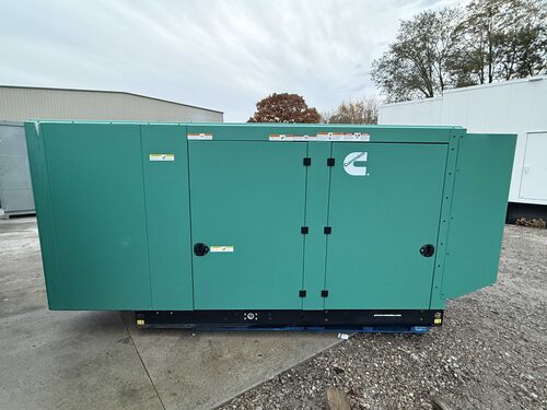 150 KW Cummins #C150-N6, natural gas generator set, 120/208V., 60 Hz, 1800 RPM, QSJ8.9G engine, 2281 hours - Image 1