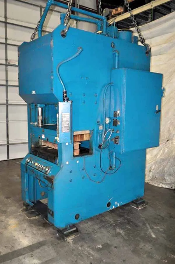 100 Ton, Greenerd #HTC-100, Hydraulic Gap Frame Press, 10" stroke, 21.7" dl, 32" x 27" bed/ram, 7" cylinder - Image 3