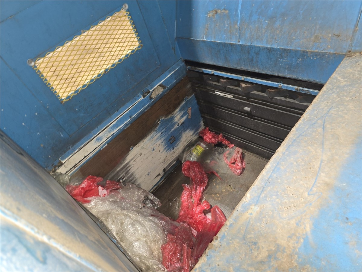 Summit #D7, Horizontal Baler - Image 5
