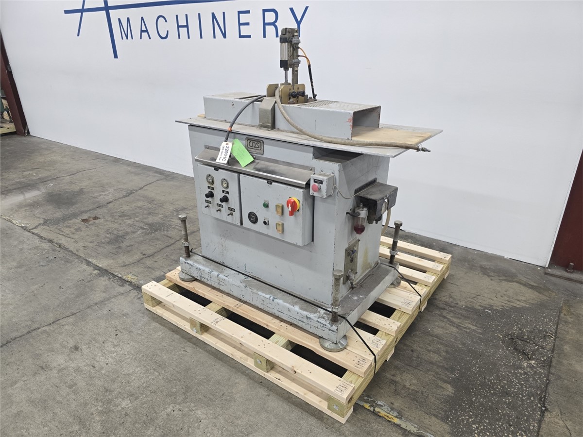 14" CDS #CTS-4.5-8, Upcut Saw, 4.5" x 8" Window Profile, 1 HP Vacuum Blower, 28443 hours, 2000, AS IS - Image 10