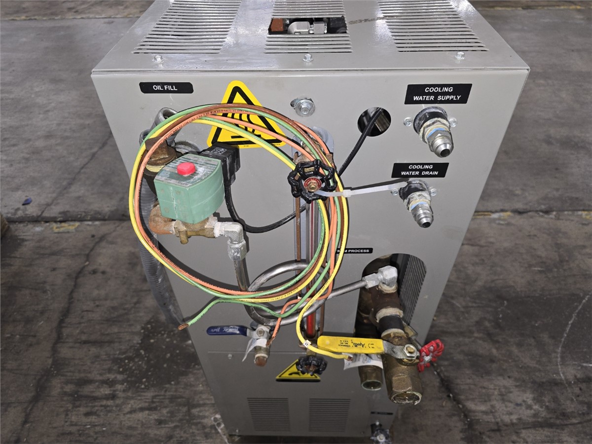 18 KW Sterling #MOT-ADV-200, Single-Zone Water Temperature Control Unit, 150 PSI, 2 HP Pump, 480 V., 2020 - Image 9