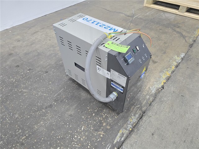9 KW Sterling #M75, Water Temperature Control Unit, 150 PSI, 0.75 HP Pump, 480 V., 2022 - Image 3