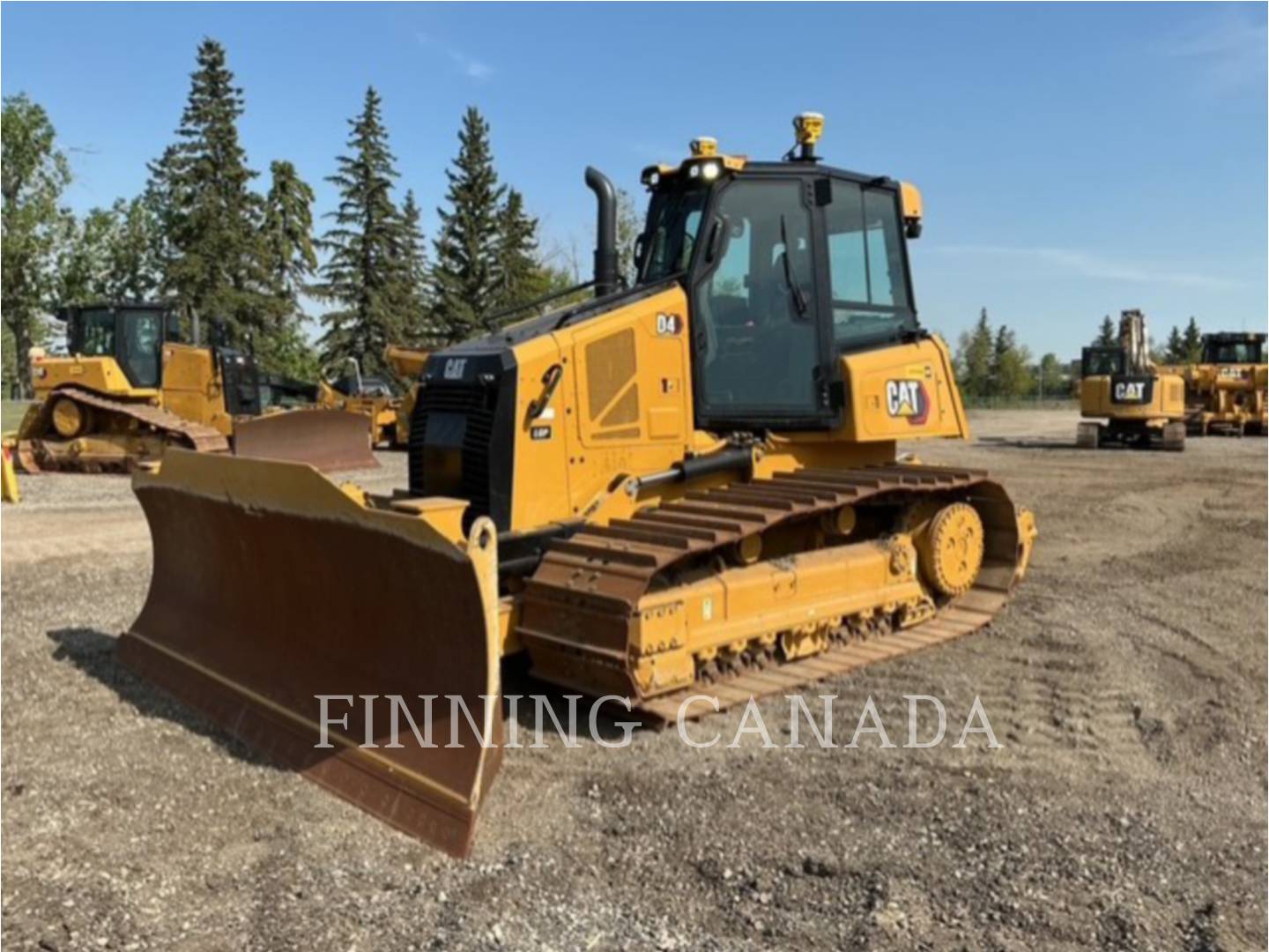 Caterpillar D4-16, 796 hours, S/N: RLT12154, 2025 - Image 1