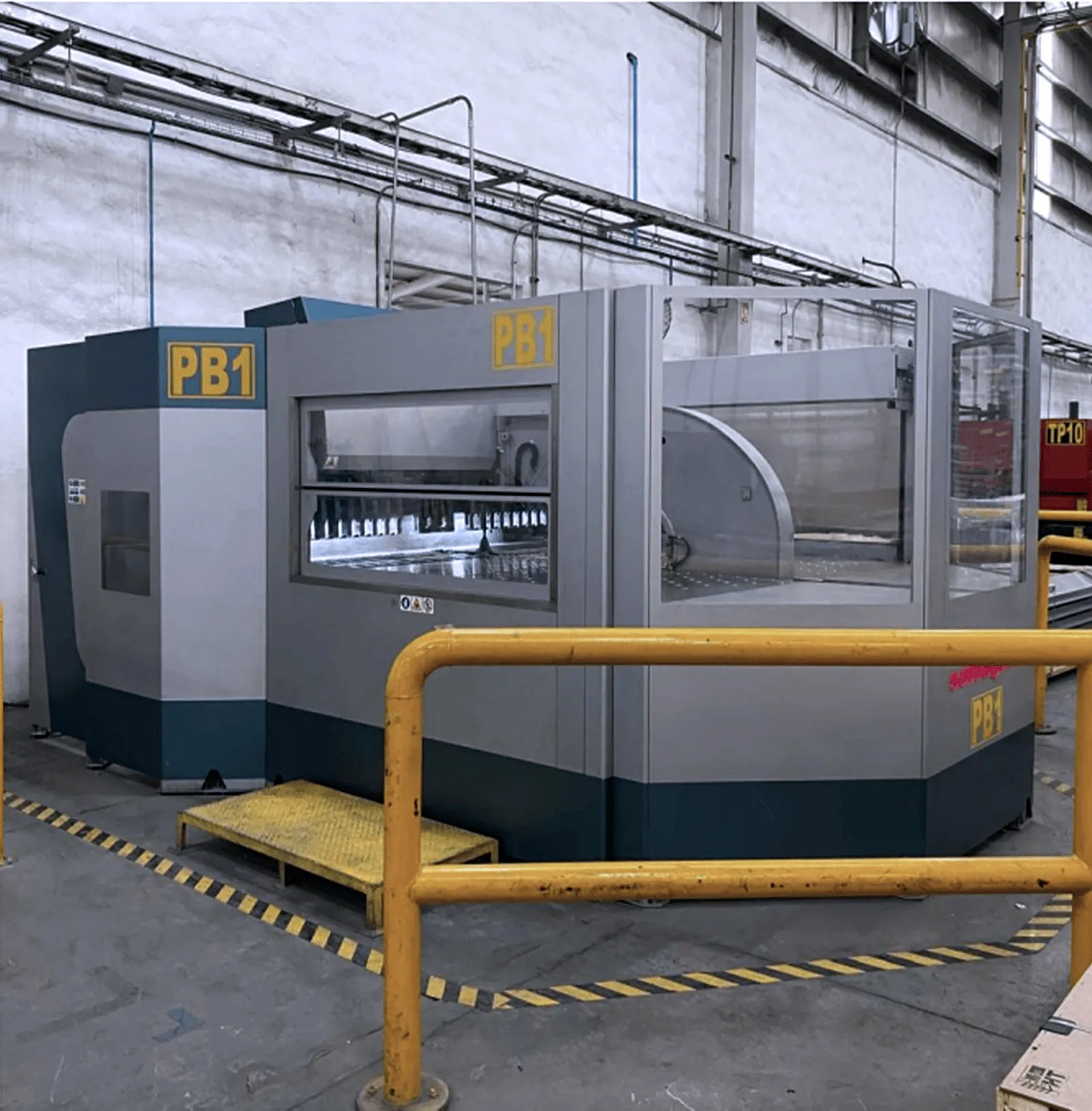 Salvagnini #P2L-2120, CNC Panel Bender, 85.8" max. bending length, 63" max. sheet width, 8" bending height - Image 2