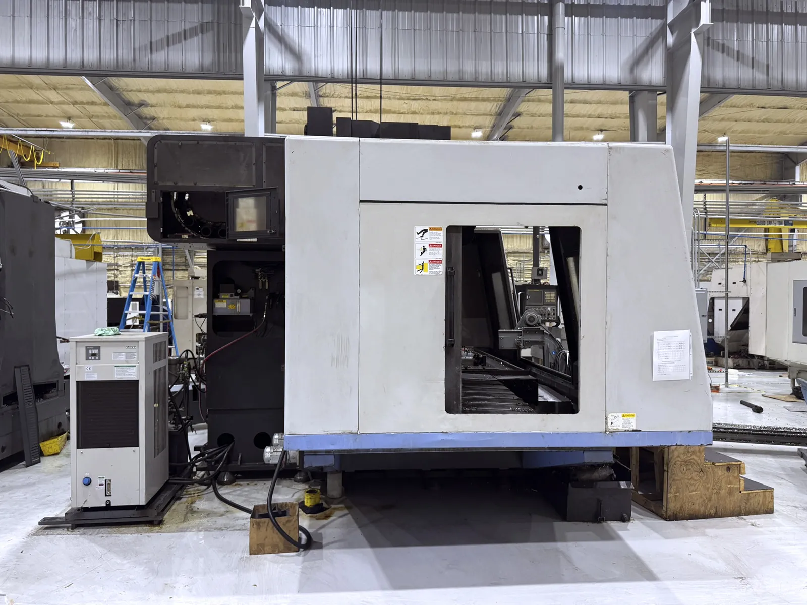 Daewoo Doosan #MV-8035, CNC Vertical Machining Center, 78.7" X, 37.7" Y, 31.4" Z, 94.5" x 35.4" table, 40 HP - Image 5