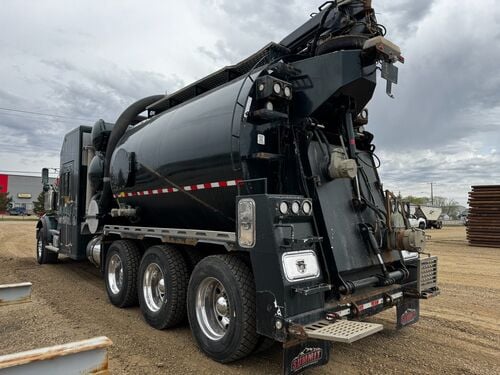Western Star #4900SA, Vacuum Truck, Tridem (8x6), Foremost Hydrovac unit, 2018 - Image 3
