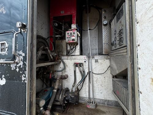 Western Star #4900SA, Vacuum Truck, Tridem (8x6), Foremost Hydrovac unit, 2018 - Image 5