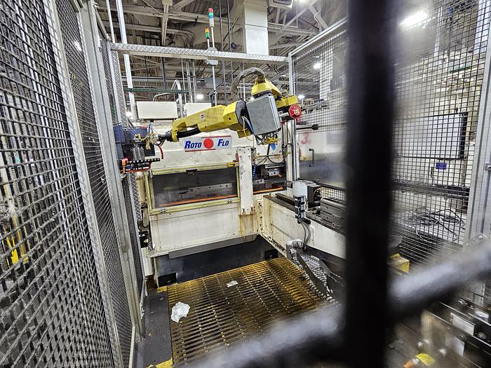 No. 250 Rotoflo, Spline Roller, 36" Rack, 45" Stroke, 25 HP, Fanuc 35i Control, M-10iA Robot Loader, 1990 - Image 2
