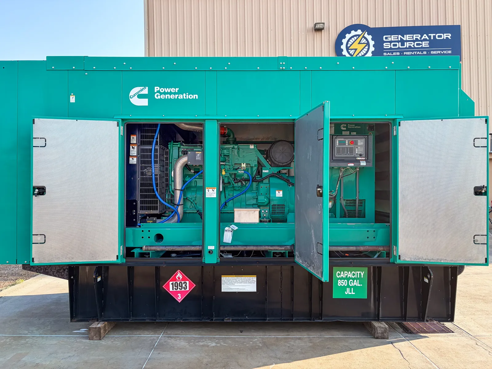 500 KW Cummins #DFEK-10462054, diesel generator set, standby, enclosed, 277/480 Volts, 3 phase, 267 hours - Image 3