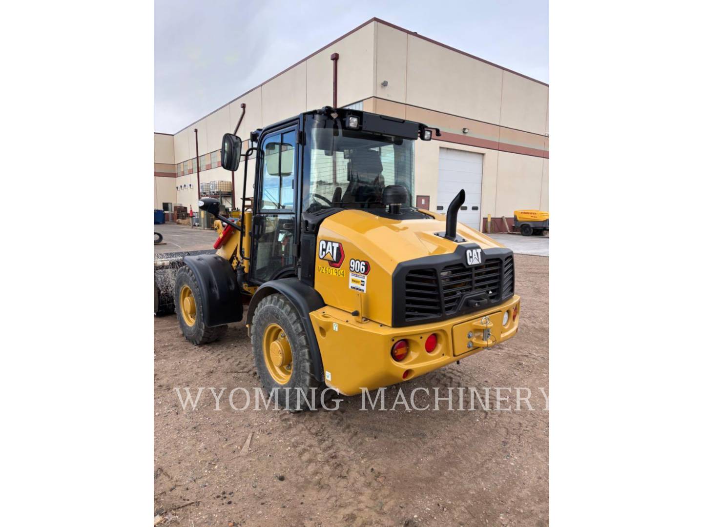 Cat 906, Wheel Loader, 208 hours, S/N: MZ601904, 2026 - Image 4
