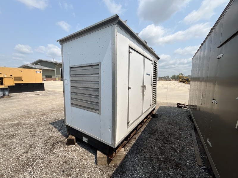 300 KW Caterpillar #C9, diesel generator set, 277/480 Volts, 418 hours, 1800 RPM, EPA Tier 1, weatherproof - Image 4