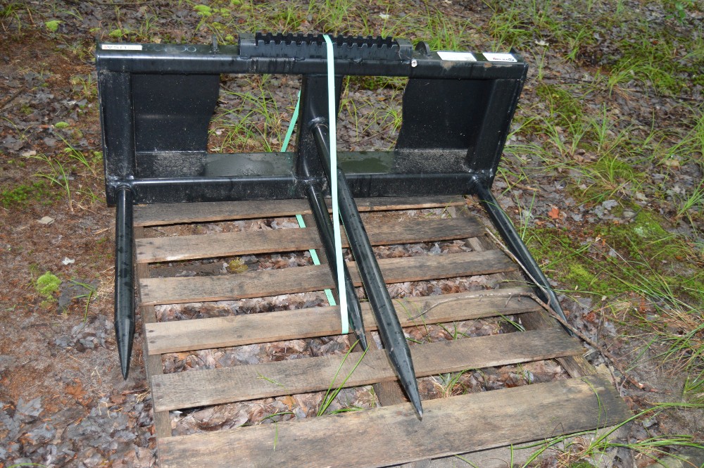 Wacker Neuson, 48" Square Bale Spear, Material No. 5000192861 - Image 2